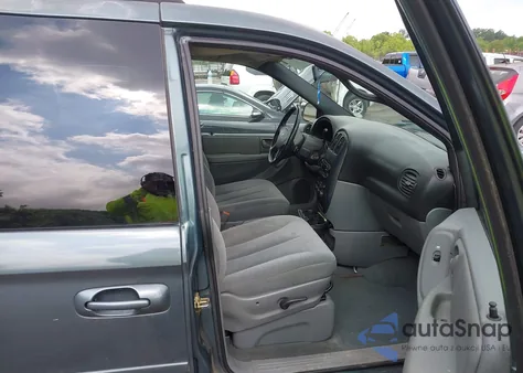 2005 Dodge Grand Caravan Sxt from USA, damaged, VIN 2D4GP44LX5R159260